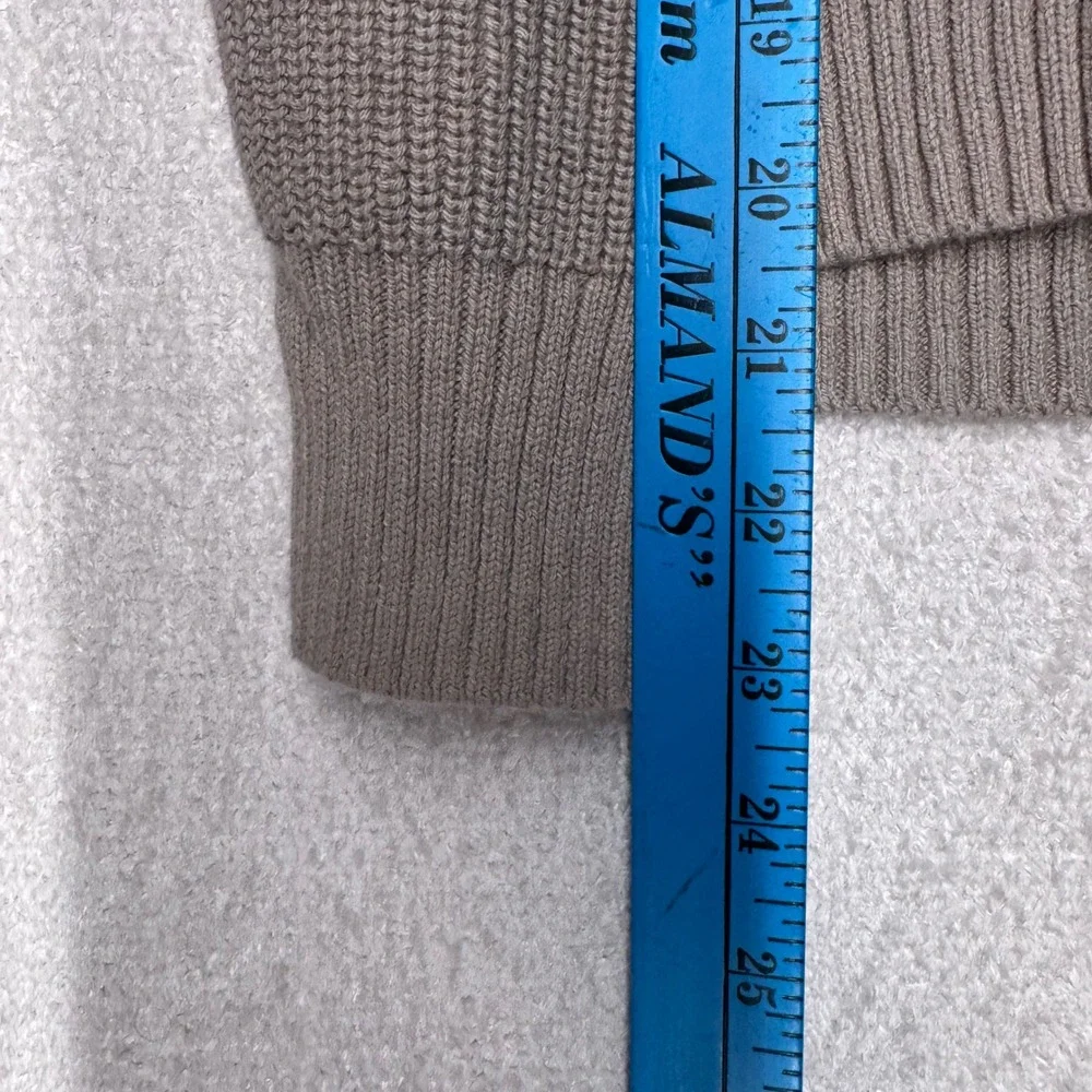 Hollister Men's XS Cream Tan Ribbed Knit Crewneck Sweater Cotton Blend